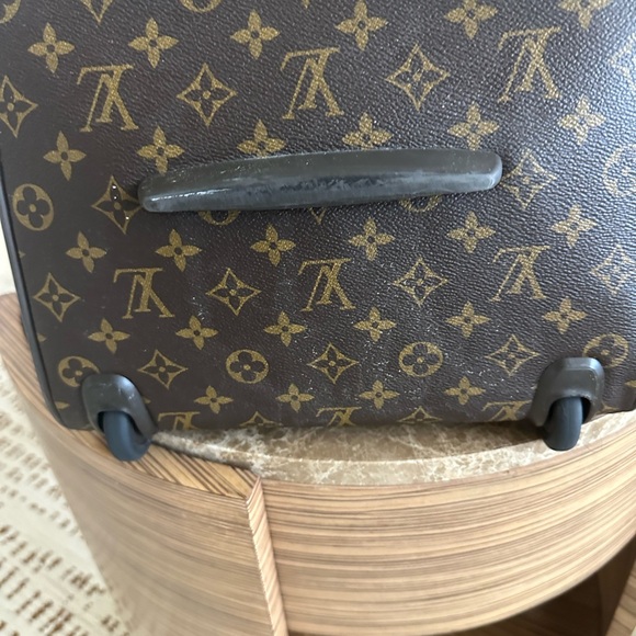 Louis Vuitton Horizon duffel with wheels - Picture 7 of 16